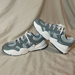 NIKE TECH HERA NEW “Mica Green” 7W